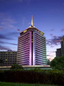 Dusit Thani Hotel Bangkok will stay open for one more year
